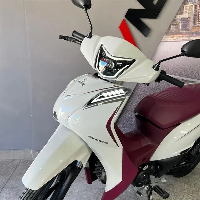 Shineray NEW JET 125 Branca e Rosa